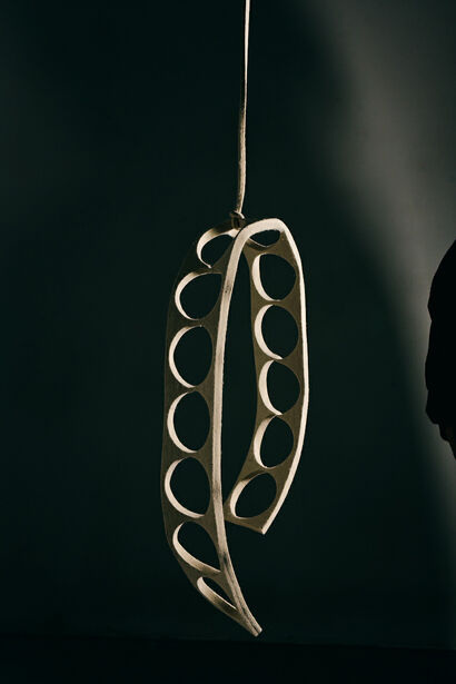 STIKCY BOMB - a Sculpture & Installation Artowrk by SUSANA NEGRE